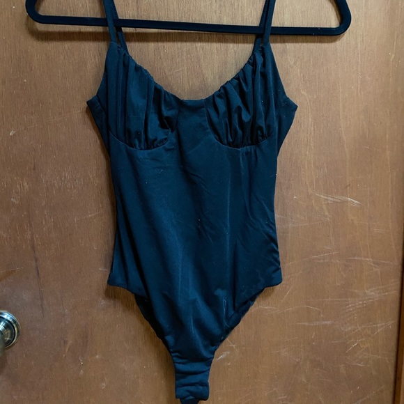 Princess Polly Tops - Princess Polly bodysuit
